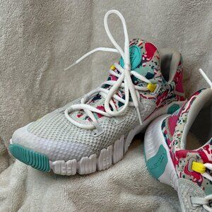 Nike Free Metcon 4 Women's Training Shoes  Size 9.5 Photon Dust / Turq